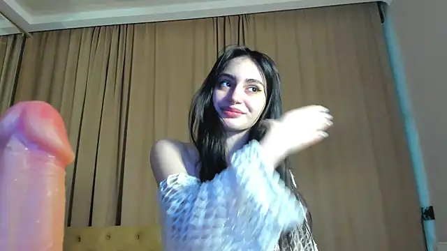 Snapshot of Lesyalisss chatting on May 23, 11:09 pm Lesyalisss online show from May 23, 11:09 pm