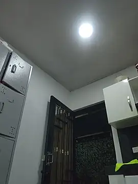 Kitty San xXx online show from February 14, 12:29 am