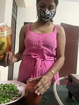 kavyababy00 online show from March 13, 2:56 pm