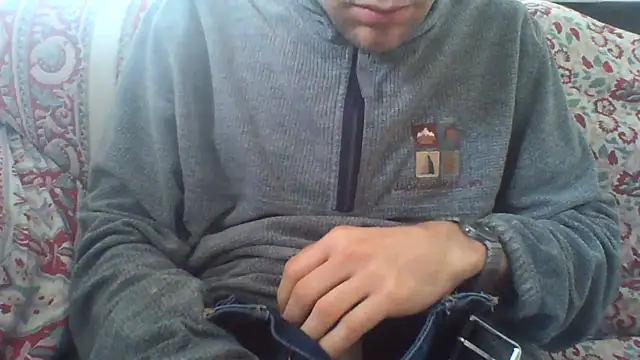 Snapshot of andre_italy chatting on March 5, 1:29 pm andre italy online show from March 5, 1:29 pm