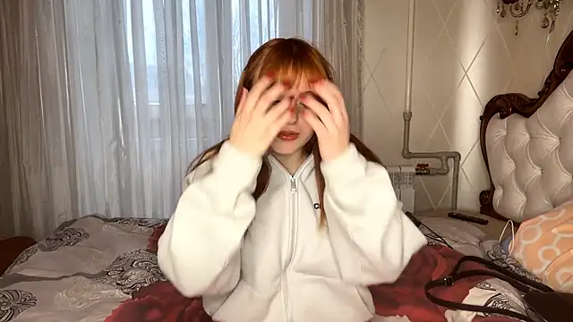 KatheyMichelfelder online show from February 24, 6:00 am