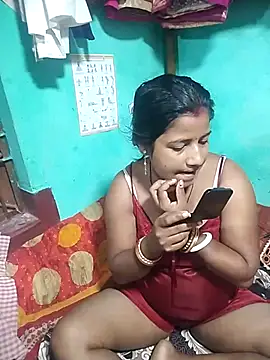 Snapshot of Your_deshibhabi25years chatting on July 12, 10:01 pm Your deshibhabi25years online show from July 12, 10:01 pm