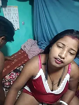 Snapshot of Your_deshibhabi25years chatting on July 15, 10:04 pm Your deshibhabi25years online show from July 15, 10:04 pm