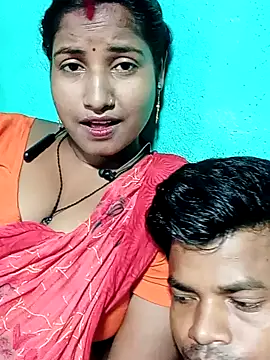 Snapshot of Your_deshibhabi25years chatting on July 19, 12:31 pm Your deshibhabi25years online show from July 19, 12:31 pm