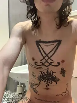 Motleystarr online show from February 8, 2:59 am