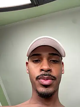 Snapshot of pretin19cm1 chatting on July 2, 5:19 pm pretin19cm1 online show from July 2, 5:19 pm