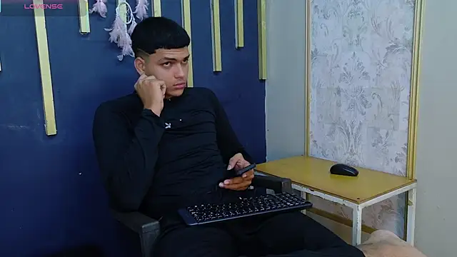 Keinner BigDick online show from July 25, 1:04 am