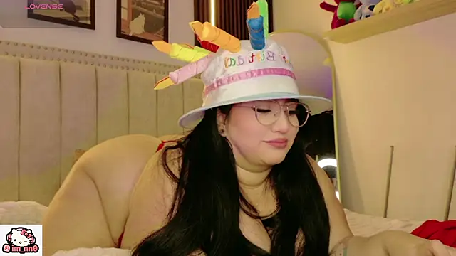 Snapshot of ninna_sweet chatting on May 3, 1:50 pm ninna sweet online show from May 3, 1:50 pm