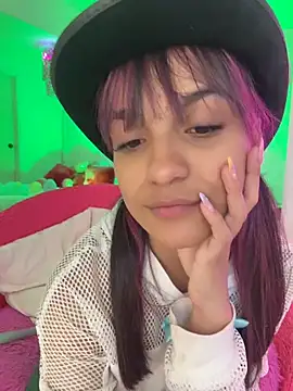 Kitty madness online show from March 17, 8:34 pm