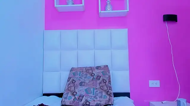 Baby doll XOXO online show from February 12, 8:37 pm