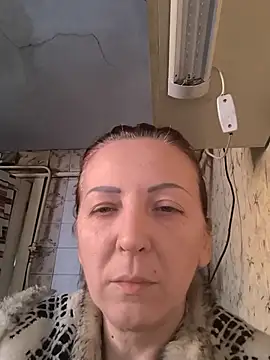 LinaSwan471 online show from February 1, 1:09 pm