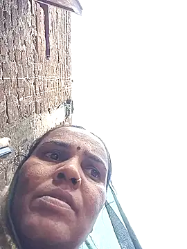 Snapshot of Muskan44s chatting on May 9, 1:33 am Muskan44s online show from May 9, 1:33 am