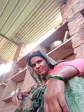 Snapshot of Muskan44s chatting on May 30, 1:14 am Muskan44s online show from May 30, 1:14 am
