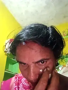 Snapshot of Muskan44s chatting on June 1, 10:11 pm Muskan44s online show from June 1, 10:11 pm