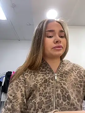 MonicaWestt online show from February 27, 6:24 am