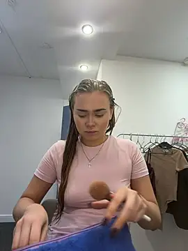 MonicaWestt online show from June 29, 6:52 am