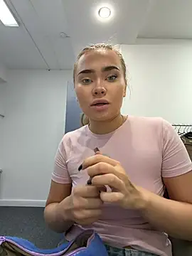 MonicaWestt online show from June 30, 7:09 am