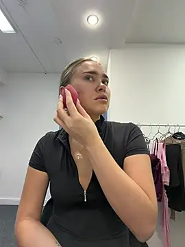 MonicaWestt online show from July 9, 5:55 am