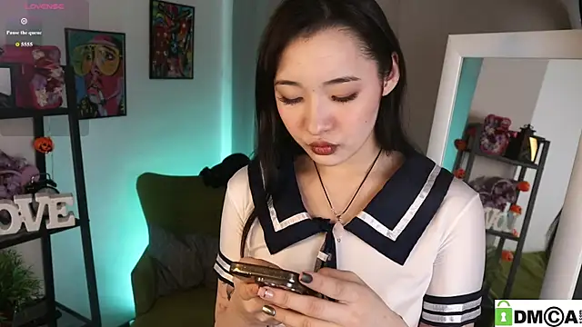 Noiry Vuvez online show from April 26, 8:06 pm