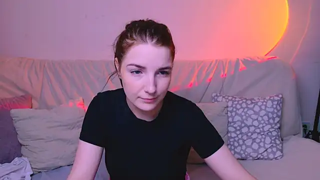 Snapshot of AliceChanel chatting on June 22, 2:57 am AliceChanel online show from June 22, 2:57 am