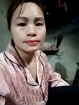 l kiss online show from February 6, 11:24 am