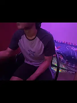 vexahleah online show from May 17, 8:27 pm