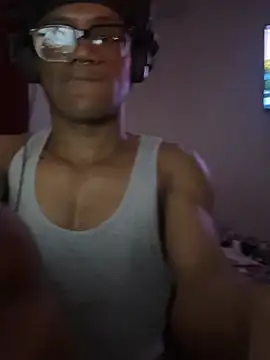 vexahleah online show from June 9, 5:24 pm