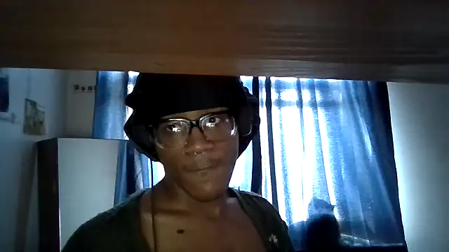 vexahleah online show from July 19, 3:16 pm