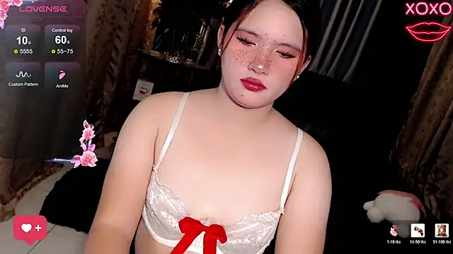 Snapshot of IsabellaXoXo69 chatting on May 15, 1:23 am IsabellaXoXo69 online show from May 15, 1:23 am