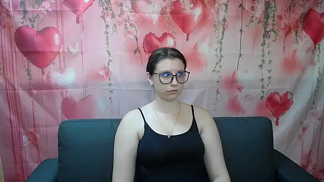 LilianaShine online show from July 3, 5:03 am