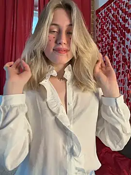 LovelyMiu online show from February 14, 10:12 am