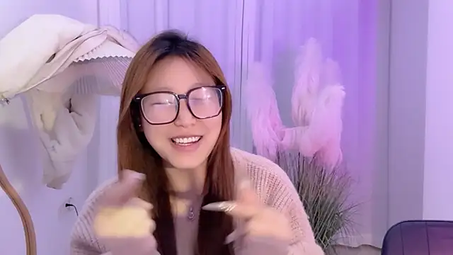 SM JIAJIA ZL online show from March 7, 5:43 pm