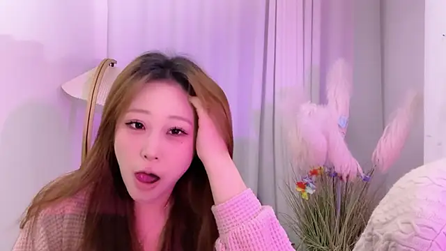 SM JIAJIA ZL online show from March 24, 6:35 pm