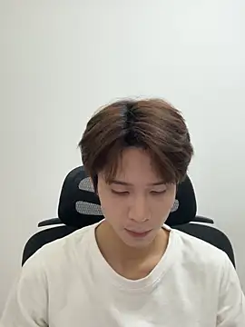 SM 004 online show from February 14, 1:30 pm