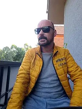    SugarDaddy    online show from May 5, 5:04 am