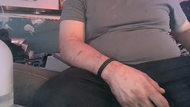 Snapshot of ctguybj chatting on June 7, 5:55 am ctguybj online show from June 7, 5:55 am