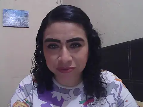 DalilahMx online show from February 19, 5:42 pm