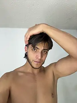NoahMeganX online show from March 4, 5:46 am