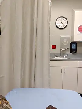 Snapshot of Juicy_Libra69 chatting on February 14, 4:20 am Juicy Libra69 online show from February 14, 4:20 am