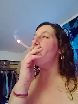 Snapshot of Juicy_Libra69 chatting on February 16, 12:23 pm Juicy Libra69 online show from February 16, 12:23 pm