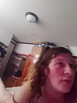 Snapshot of Juicy_Libra69 chatting on March 21, 8:01 pm Juicy Libra69 online show from March 21, 8:01 pm