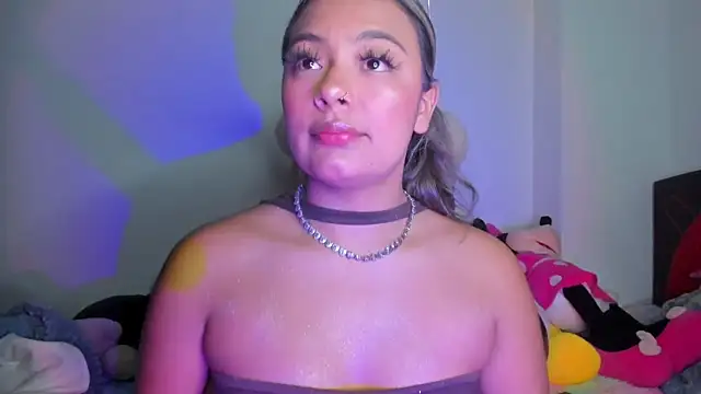 Kylievoos online show from March 7, 11:24 pm