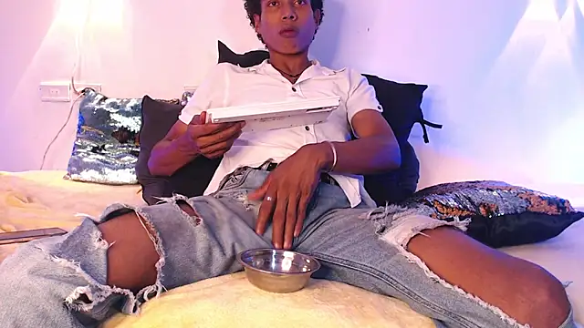 Walkers05 online show from February 20, 2:30 am