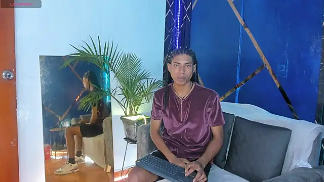 Walkers05 online show from July 6, 7:27 pm
