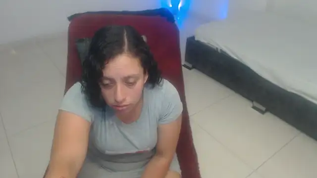 Barbara D Valencia online show from April 27, 3:54 pm