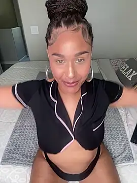 Jamalyce online show from March 9, 5:28 pm