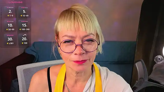 Ann Annise online show from June 20, 4:21 pm