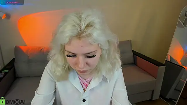 Kate Krose online show from February 3, 1:48 am