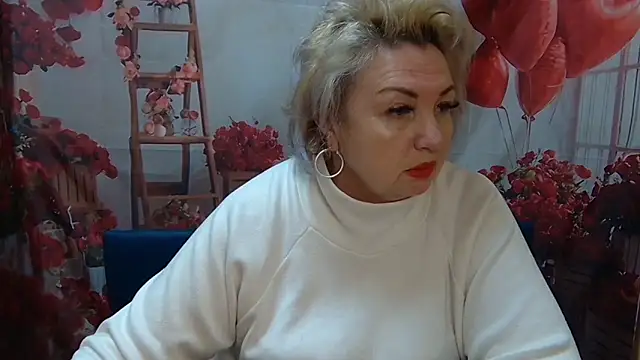 RenataDaster online show from April 27, 4:54 am