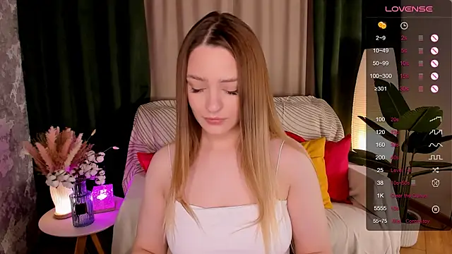 cherrykississ online show from May 3, 2:06 am